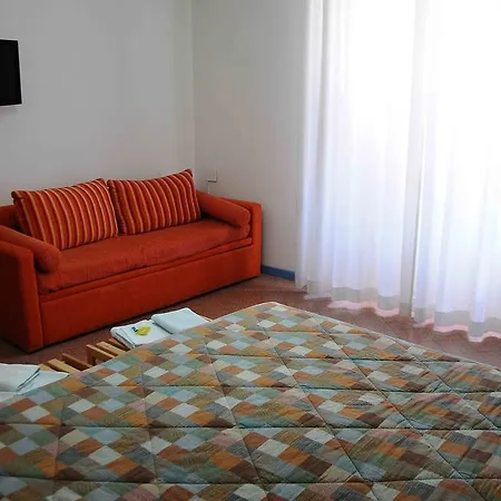 Soleluna Della Solidarietà Bed & Breakfast