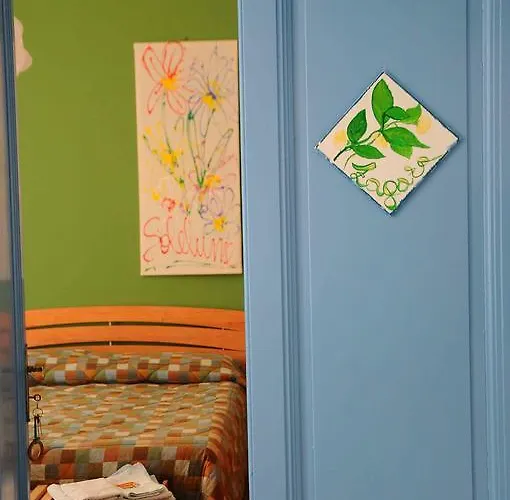 Soleluna Della Solidarietà Couette-café