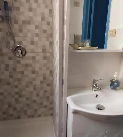 Oda ve Kahvaltı Soleluna Della Solidarieta Palermo