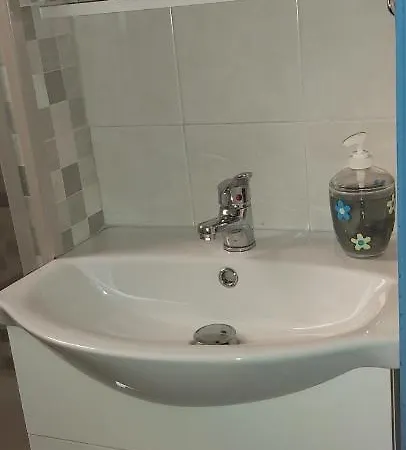 Soleluna Della Solidarieta Oda ve Kahvaltı Palermo