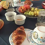 Nocleg ze śniadaniem Soleluna Della Solidarieta 3*